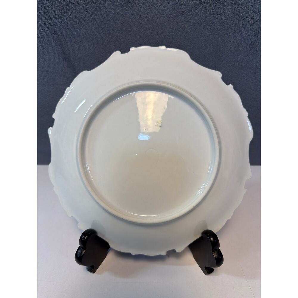 Vintage Limoges France White Porcelain 9” Plate Raised Scrollwork Scalloped Edge - Picture 3 of 5